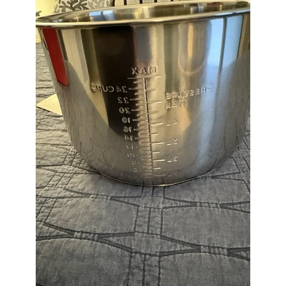 Goldlion 8 Qt Stainless Steel Inner Pot Replacement for Ninja Foodi NEW Dent